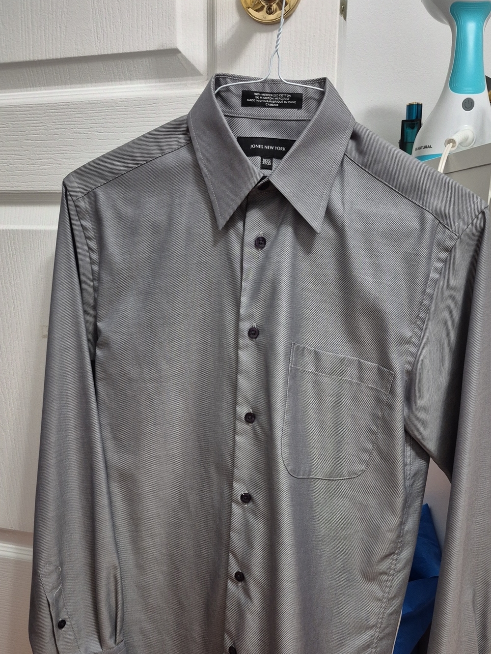Jones New York Men's Gray Dress Shirt with Point Collar